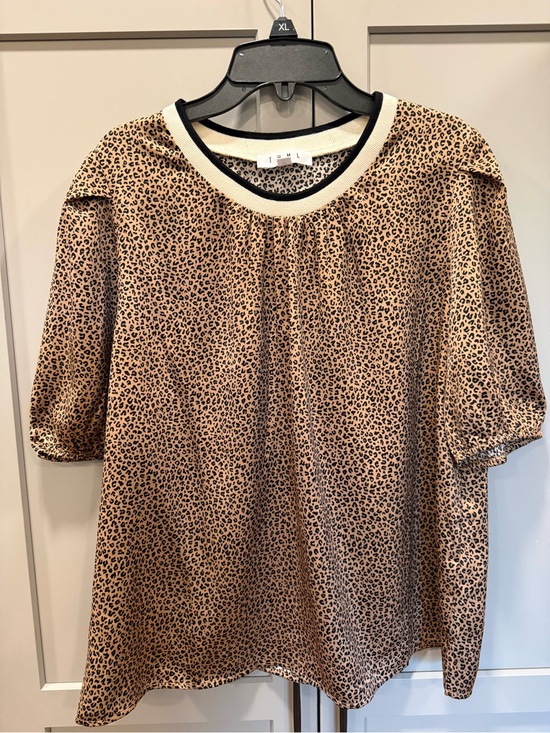 THML Tops - THML Leopard-Print Short Sleeve Top in Tan with Cream Trim